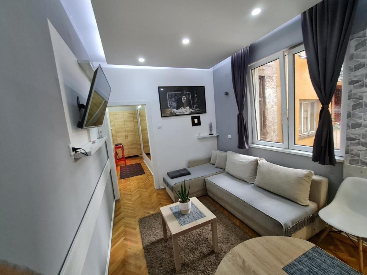 Nikola Tesla City Walk Apartment Ni Екстериор снимка